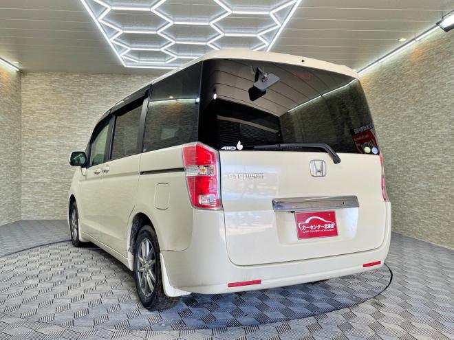 ステップワゴン2.0L 4WD 5年保証 両側パワスラ ナビTV ETC 夏冬タイヤ 寒冷地仕様 禁煙 車検整備2年付