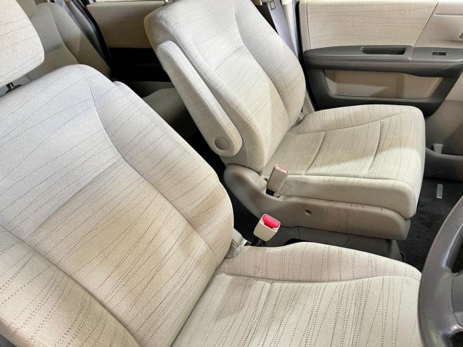 ステップワゴン2.0L 4WD 5年保証 両側パワスラ ナビTV ETC 夏冬タイヤ 寒冷地仕様 禁煙 車検整備2年付