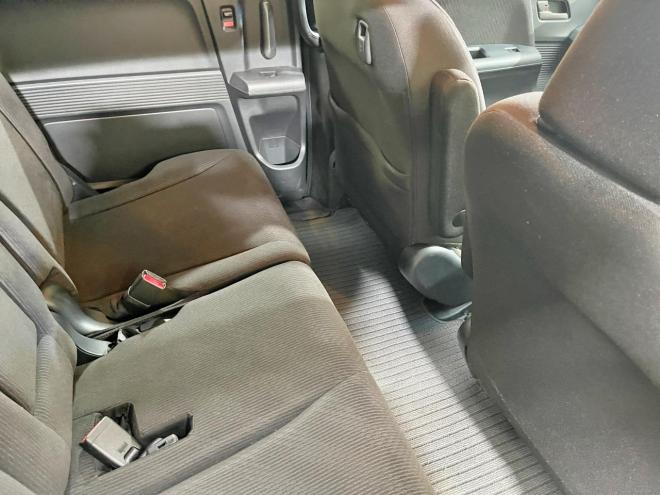 フリード1.5Gジャストセレクション 4WD 5年保証 スマキー パワスラ ナビTV Bカメ 寒冷地仕様 禁煙 車検整備2年付