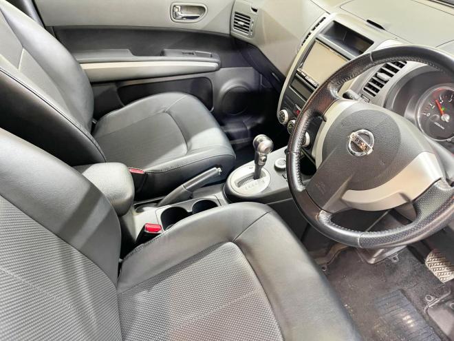 エクストレイル20X 4WD 5年保証 スマキー ナビTV ルーフレール 寒冷地仕様 禁煙 車検整備2年付 修復歴無