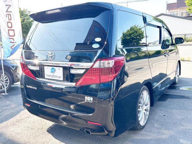 アルファードハイブリッドハイブリッド2.4SR Cパッケージ 4WD　ローンが不安な方＜優遇ローン＞　本州仕入　サンルーフ　ナビ　PWバックドア