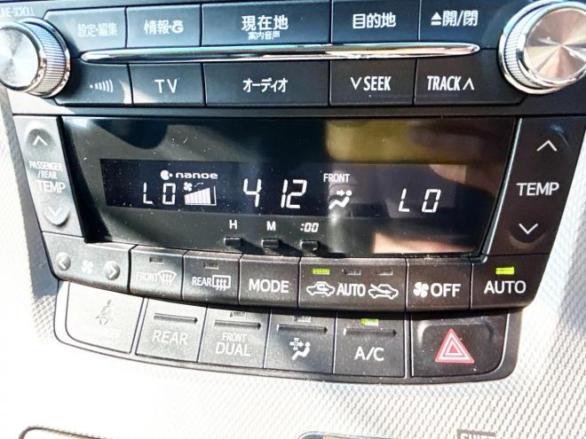 アルファードハイブリッドハイブリッド2.4SR Cパッケージ 4WD　ローンが不安な方＜優遇ローン＞　本州仕入　サンルーフ　ナビ　PWバックドア