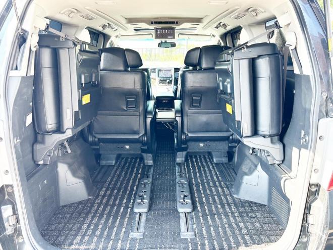 アルファードハイブリッドハイブリッド2.4SR Cパッケージ 4WD　ローンが不安な方＜優遇ローン＞　本州仕入　サンルーフ　ナビ　PWバックドア