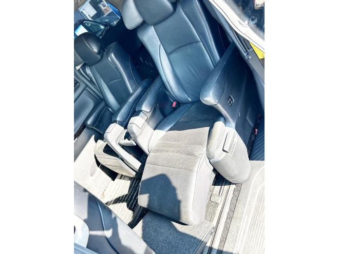 アルファードハイブリッドハイブリッド2.4SR Cパッケージ 4WD　ローンが不安な方＜優遇ローン＞　本州仕入　サンルーフ　ナビ　PWバックドア