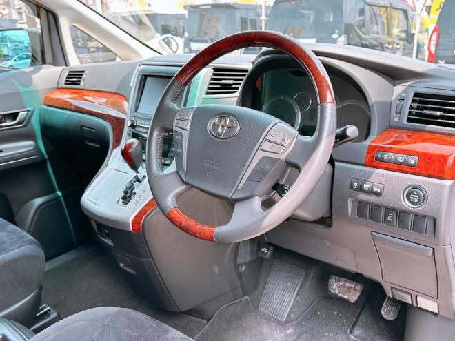ヴェルファイア2.4Zプラチナセレクション 4WD　ローンが不安な方＜優遇ローン＞1年保証　本州仕入　両側パワースライド 