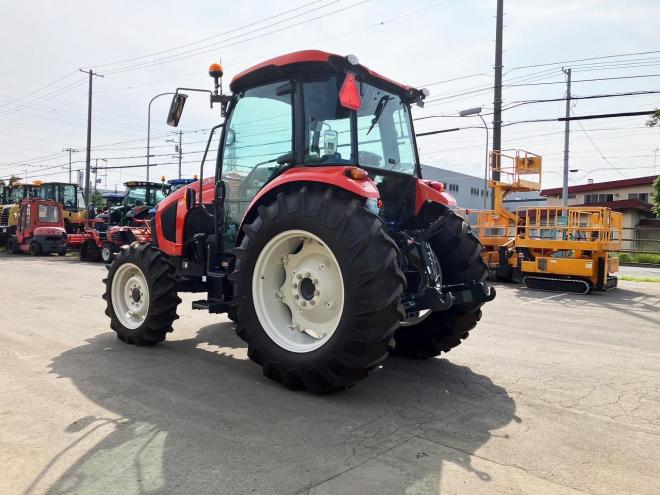 トラクタークボタ　中古　MR1000