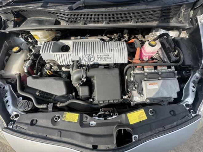 プリウス1.8S ツーリングセレクション 5名 1800 5Dr