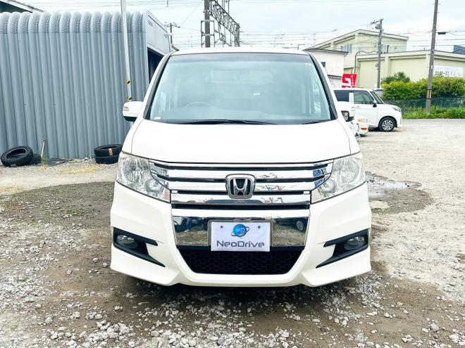 ステップワゴン2.0スパーダZ 4WD　ローンが不安な方＜優遇ローン＞1年保証　本州仕入　両側Pスラ　純正ナビ 