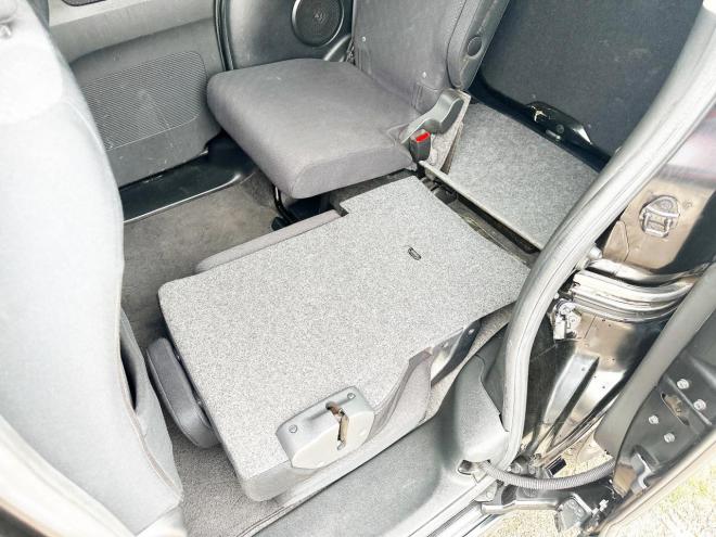 N-BOX660カスタムGターボパッケージ 4WD　ローンが不安な方＜優遇ローン＞1年保証　本州仕入　両側Pスラ　純正ナビ