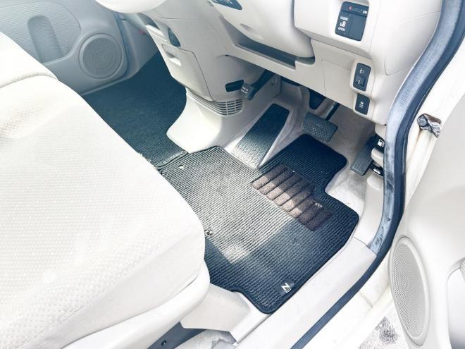 N-BOXG Lパッケージ 4WD　ローンが不安な方＜優遇ローン＞　本州仕入　ナビ　Bカメラ　片側パワスラ