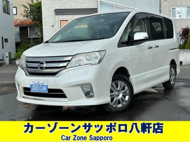 セレナ2.0 ハイウェイスター Vセレクション 4WD　ALPINEフリップダウンモニター　ETC 2000