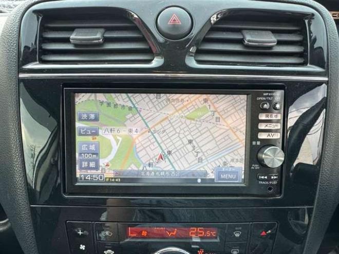 セレナ2.0 ハイウェイスター Vセレクション 4WD　ALPINEフリップダウンモニター　ETC 2000