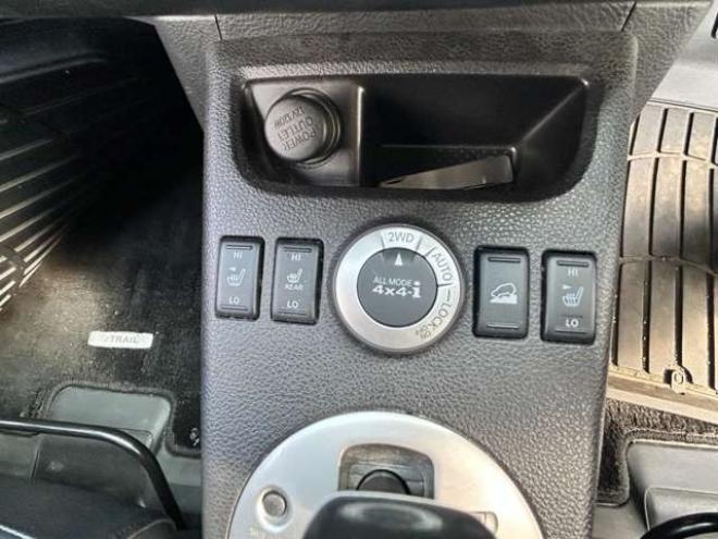 エクストレイル2.0 20X 4WD　スマートキー　ナビフルセグTV　ABS 2000