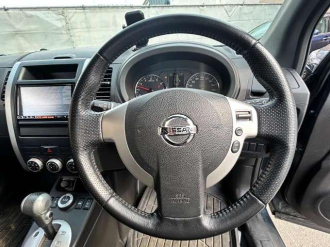 エクストレイル2.0 20X 4WD　スマートキー　ナビフルセグTV　ABS 2000