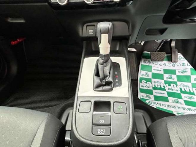 フィット1.5 e:HEV ベーシック 4WD　e-HEV クルーズコントロール　レーンキープ 1500