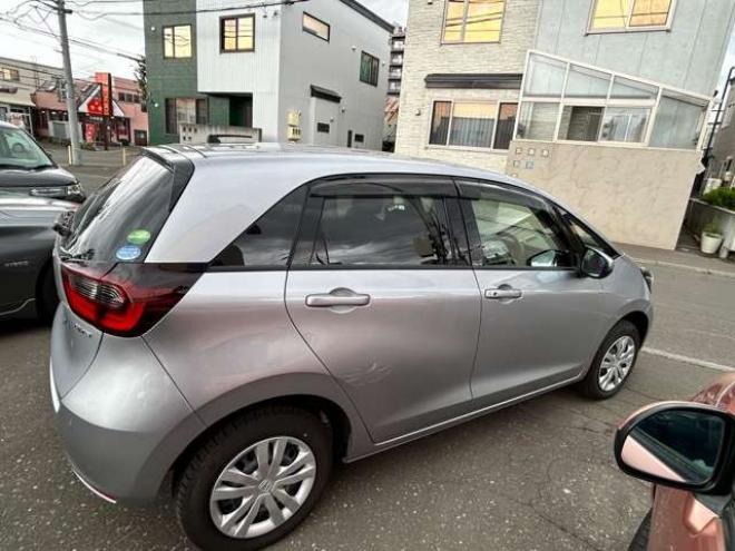 フィット1.5 e:HEV ベーシック 4WD　e-HEV クルーズコントロール　レーンキープ 1500