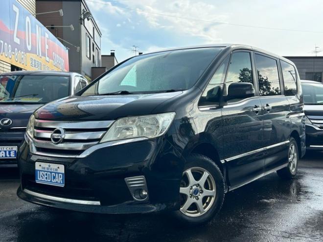 セレナ2.0 ハイウェイスター 4WD　ナビTVバックモニタークルーズコントロール 2000