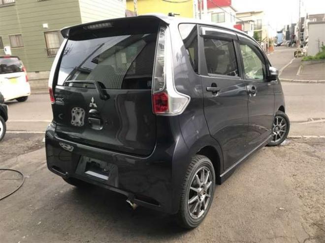 ekカスタムT 4WD　ターボ　ナビ　TV　Rカメラ 660