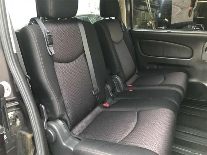 セレナ2.0 ハイウェイスター 4WD　HID 両面PドアクルコンナビTVエコアイドル 2000