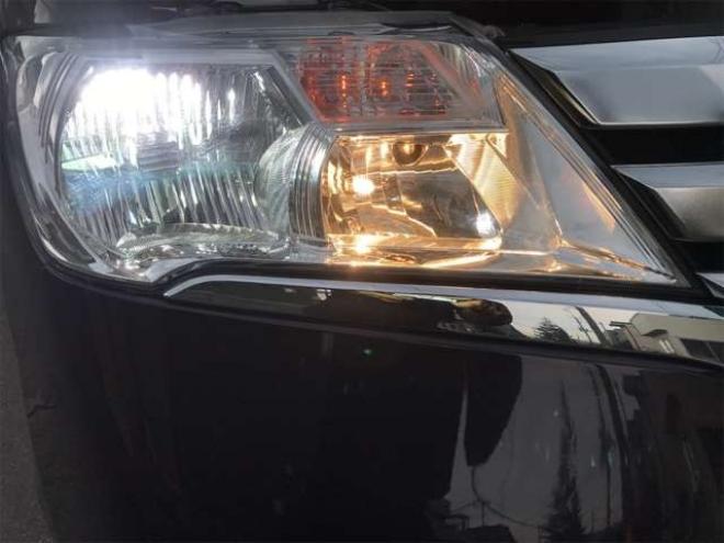 セレナ2.0 ハイウェイスター 4WD　HID 両面PドアクルコンナビTVエコアイドル 2000