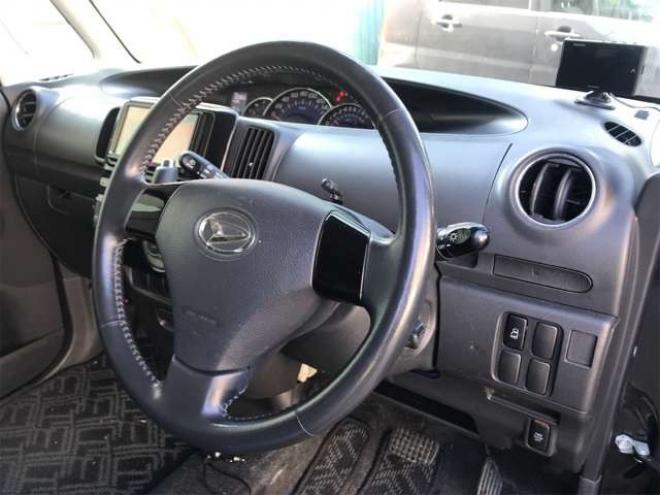 タントカスタム X 4WD　Pドア　ナビTV　Rカメラ 660