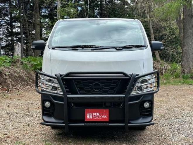 キャラバンNV350 2.5 プレミアムGX ロングボディ ディーゼルターボ 4WD　ワンオーナー/ベッドキット/左パワスラ/ETC 2500