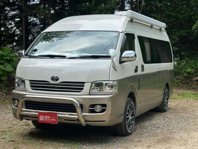 レジアスエース4WD 10人乗り サイドホーニング　サブバッテリー/FFリアヒーター/後席モニタ 2700