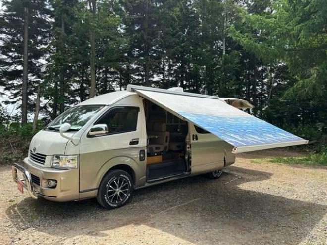 レジアスエース4WD 10人乗り サイドホーニング　サブバッテリー/FFリアヒーター/後席モニタ 2700