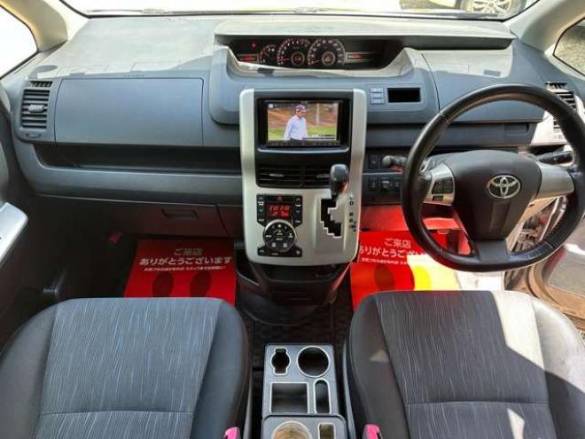 ノア2.0 Si 4WD　地デジナビ/Bカメラ/エンスタ/社外アルミ 2000
