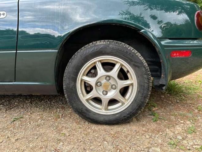 ロードスター1.8 Vスペシャル　ETC/CD/オープンカー/レザーシート 2WD 1800