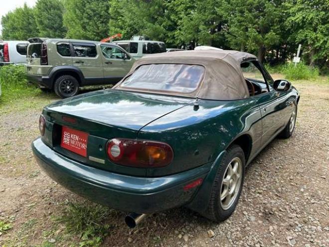 ロードスター1.8 Vスペシャル　ETC/CD/オープンカー/レザーシート 2WD 1800
