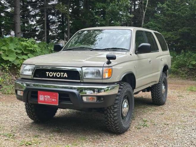 ハイラックスサーフ2.7 SSR-G 4WD　サンルーフ/リフトUP/全塗装済/社外ナビ 2700