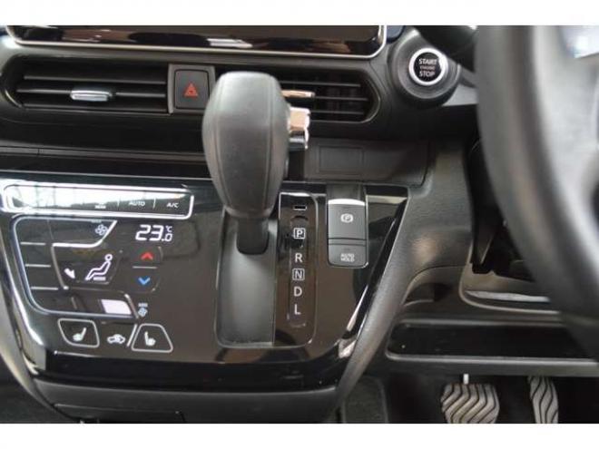 デイズハイウェイスターX プロパイロット エディション 4WD　SハイブリッドアラウンドビューモニターLED 660