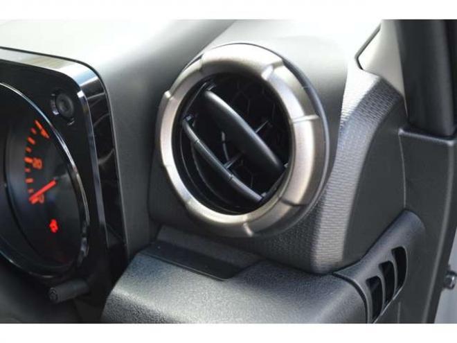 ジムニーXC 4WD　ワンオーナーセーフティサポートSDナビLED 660