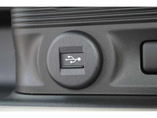 ワゴンRスマイルハイブリッド X 4WD　セ-フティS全方位モニターナビコネクト対応 登録済未使用車 660