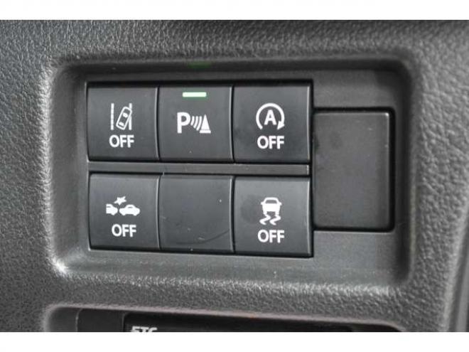 ハスラーJスタイル 4WD　1オーナーセーフティサポート7インチナビ 660