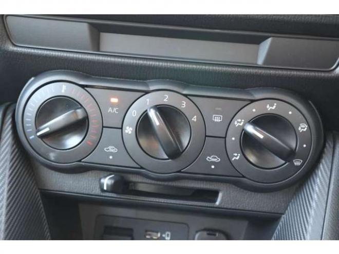 MAZDA21.5 15S 4WD　純正ナビ　バックカメラ　ETC　LED 1500