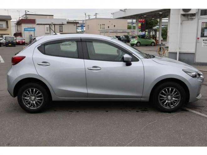MAZDA21.5 15S 4WD　純正ナビ　バックカメラ　ETC　LED 1500