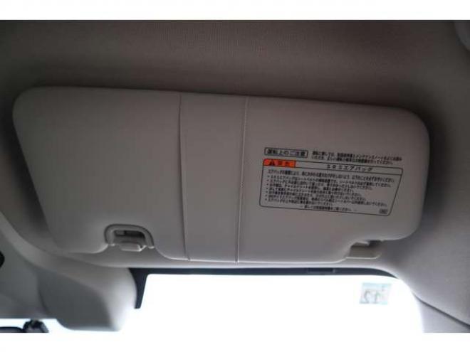 XV2.0 アドバンス 4WD　純正ナビ　バックカメラ　電動パーキング 2000