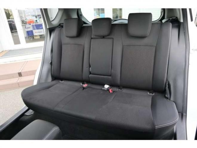SX4S-CROSS 1.6 4WD　ALLGRIPナビTVバックカメラLED横滑り防止 1600