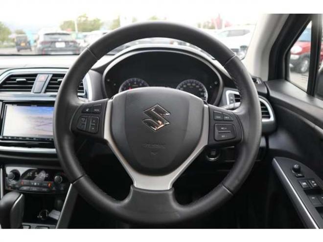 SX4S-CROSS 1.6 4WD　ALLGRIPナビTVバックカメラLED横滑り防止 1600