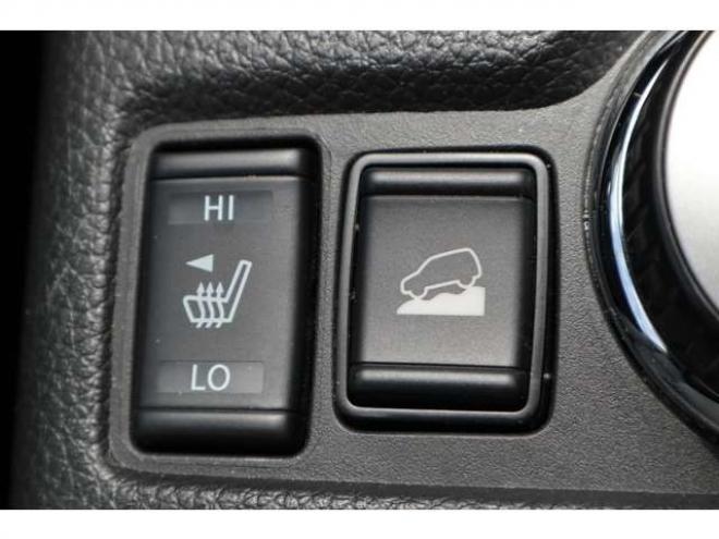 エクストレイル2.0 20Xi 2列車 4WD　純正ナビ　ドラレコ　ETC　クルコン 2000