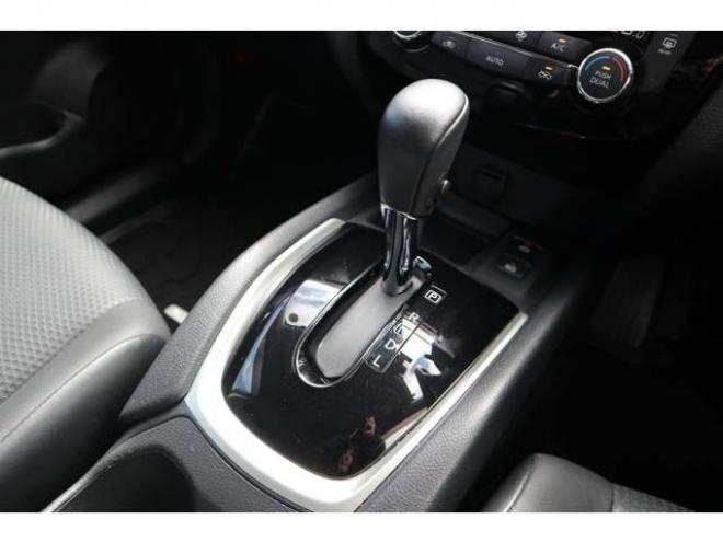 エクストレイル2.0 20Xi 2列車 4WD　純正ナビ　ドラレコ　ETC　クルコン 2000