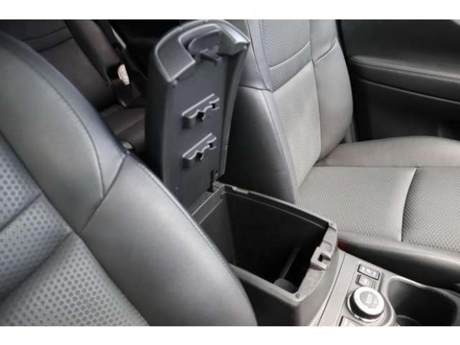 エクストレイル2.0 20Xi 2列車 4WD　純正ナビ　ドラレコ　ETC　クルコン 2000