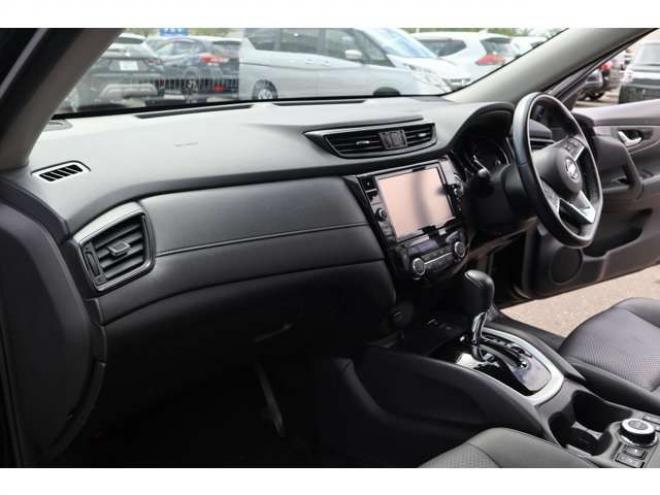 エクストレイル2.0 20Xi 2列車 4WD　純正ナビ　ドラレコ　ETC　クルコン 2000