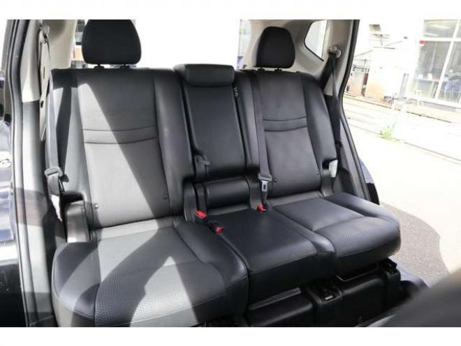 エクストレイル2.0 20Xi 2列車 4WD　純正ナビ　ドラレコ　ETC　クルコン 2000