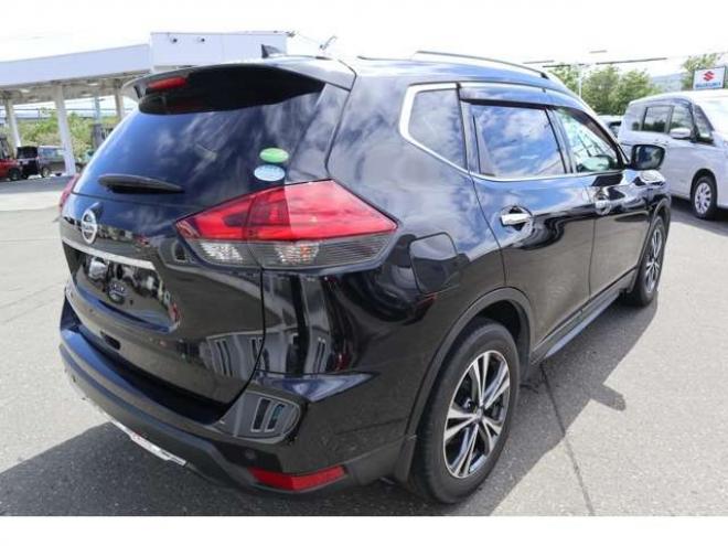 エクストレイル2.0 20Xi 2列車 4WD　純正ナビ　ドラレコ　ETC　クルコン 2000