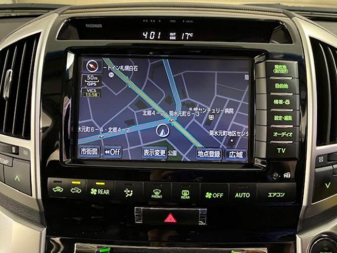 ランドクルーザー２００系中期型　ＺＸ　ワンオーナー　寒冷地仕様　禁煙車　純正２０インチＡＷ　純正１８ＡＷ＋スタッドレスタイヤ付　モデリスタスポイラー＆マフラー　電動サンルーフ　純正ブラックレザーシート　純正ナビ（フルセグ地デジ　ＤＶＤ再生　Ｂｌｕｅｔｏｏｔｈ対応）＋バックカメラ　リアエンターテイメント　パワーバックドア　クルーズコントロール　シートヒーター＆クーラー　ステアリングヒーター　両席パワーシート　ＥＴＣ 4WD 4600 5Dr