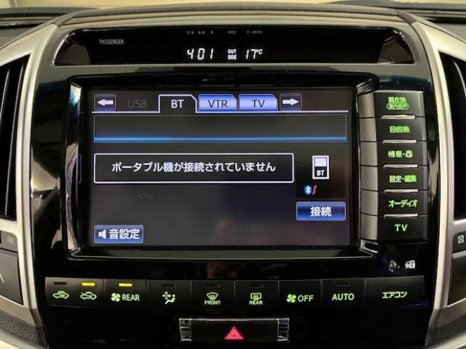 ランドクルーザー２００系中期型　ＺＸ　ワンオーナー　寒冷地仕様　禁煙車　純正２０インチＡＷ　純正１８ＡＷ＋スタッドレスタイヤ付　モデリスタスポイラー＆マフラー　電動サンルーフ　純正ブラックレザーシート　純正ナビ（フルセグ地デジ　ＤＶＤ再生　Ｂｌｕｅｔｏｏｔｈ対応）＋バックカメラ　リアエンターテイメント　パワーバックドア　クルーズコントロール　シートヒーター＆クーラー　ステアリングヒーター　両席パワーシート　ＥＴＣ 4WD 4600 5Dr