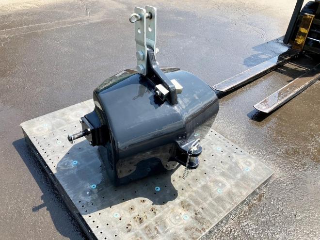 その他ニューホランド　中古　フロントウェイト1000kg　農機具